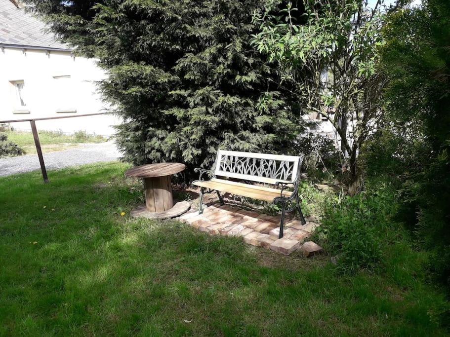 Un Petit Coin De Paradis Clairfontaine Екстер'єр фото